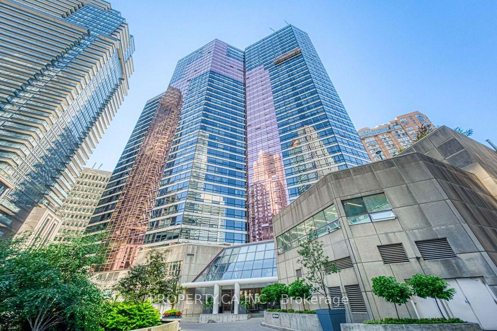 Photo 1 of Unit 2902, 1001 Bay Street, Toronto, Bay Street Corridor — HOMEH
