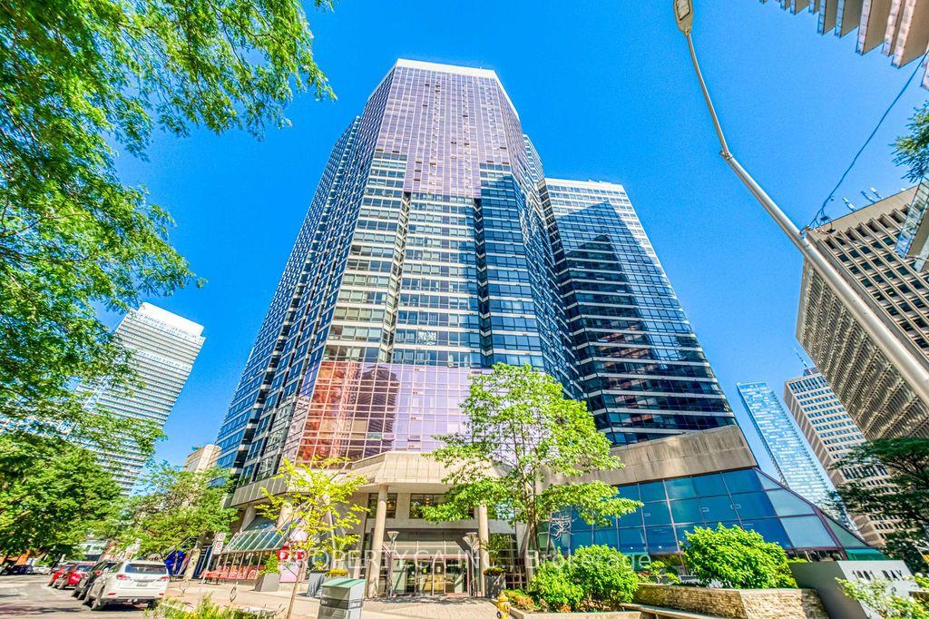 Photo 2 of Unit 2902, 1001 Bay Street, Toronto, Bay Street Corridor — HOMEH