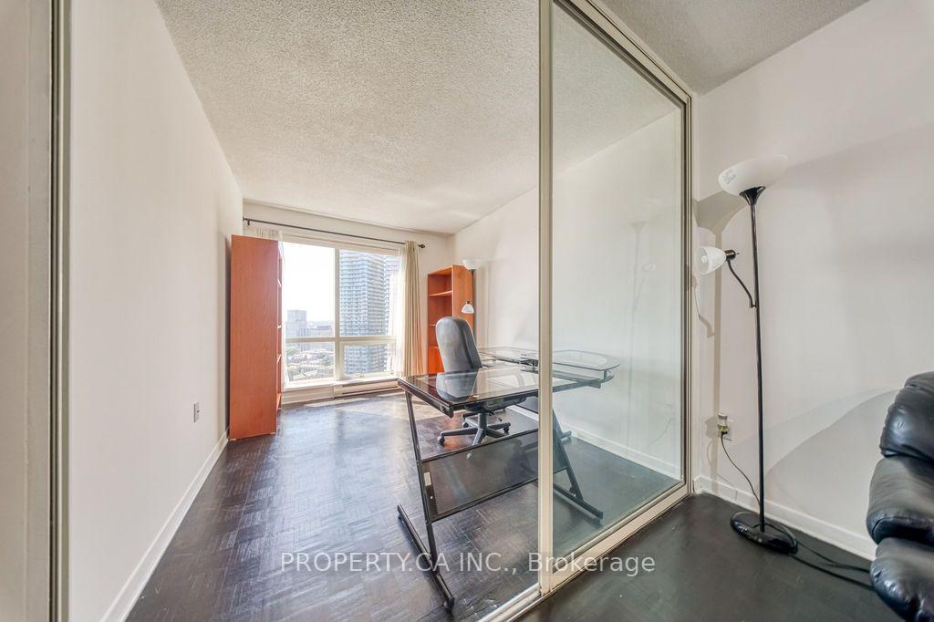 Photo 18 of Unit 2902, 1001 Bay Street, Toronto, Bay Street Corridor — HOMEH