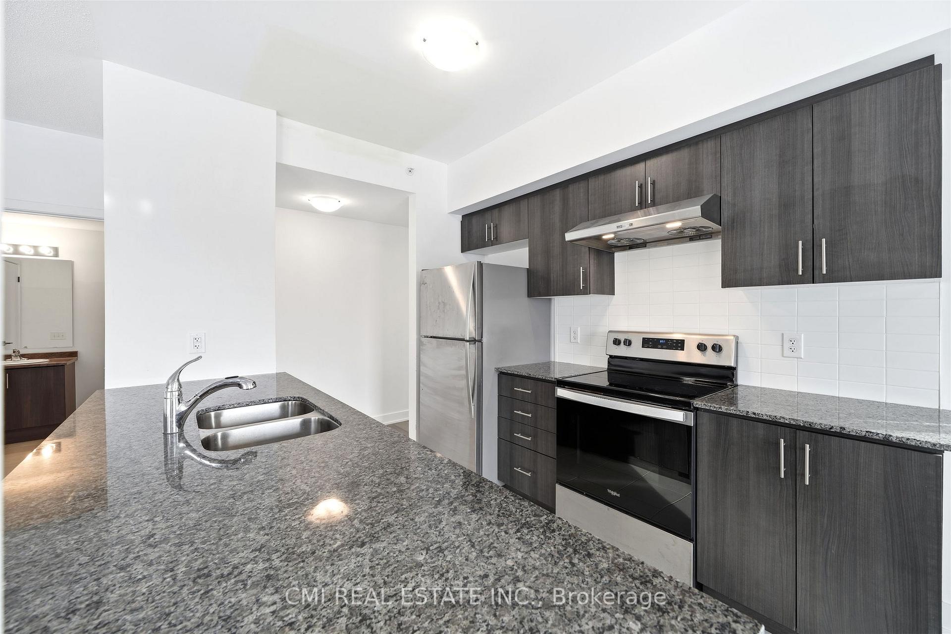 Photo 14 of Unit 501, 4 Spice Way, Barrie, Rural Barrie Southeast — HOMEH