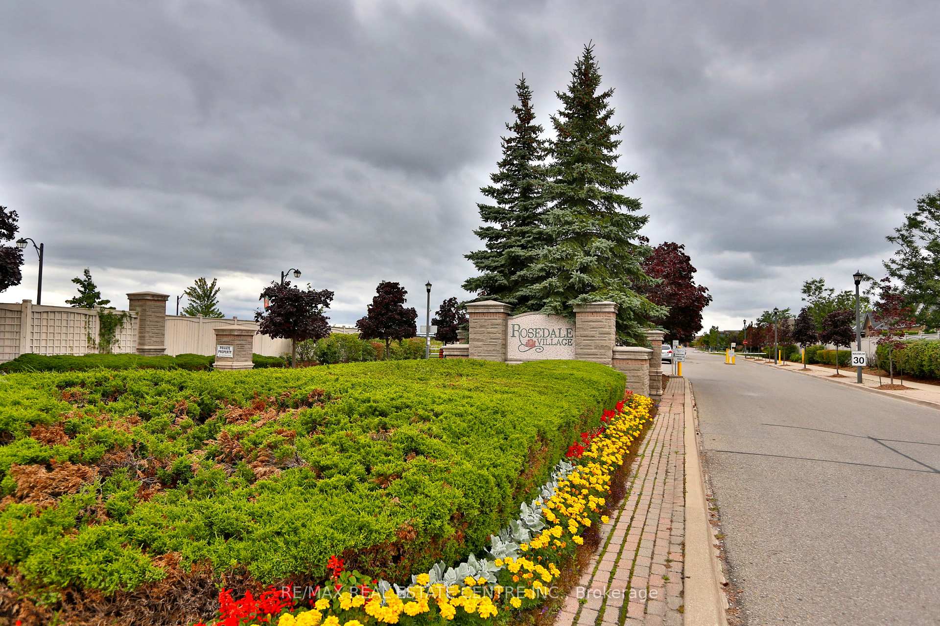 Photo 30 of 2 Alisma Trail, Brampton, Sandringham-Wellington — HOMEH