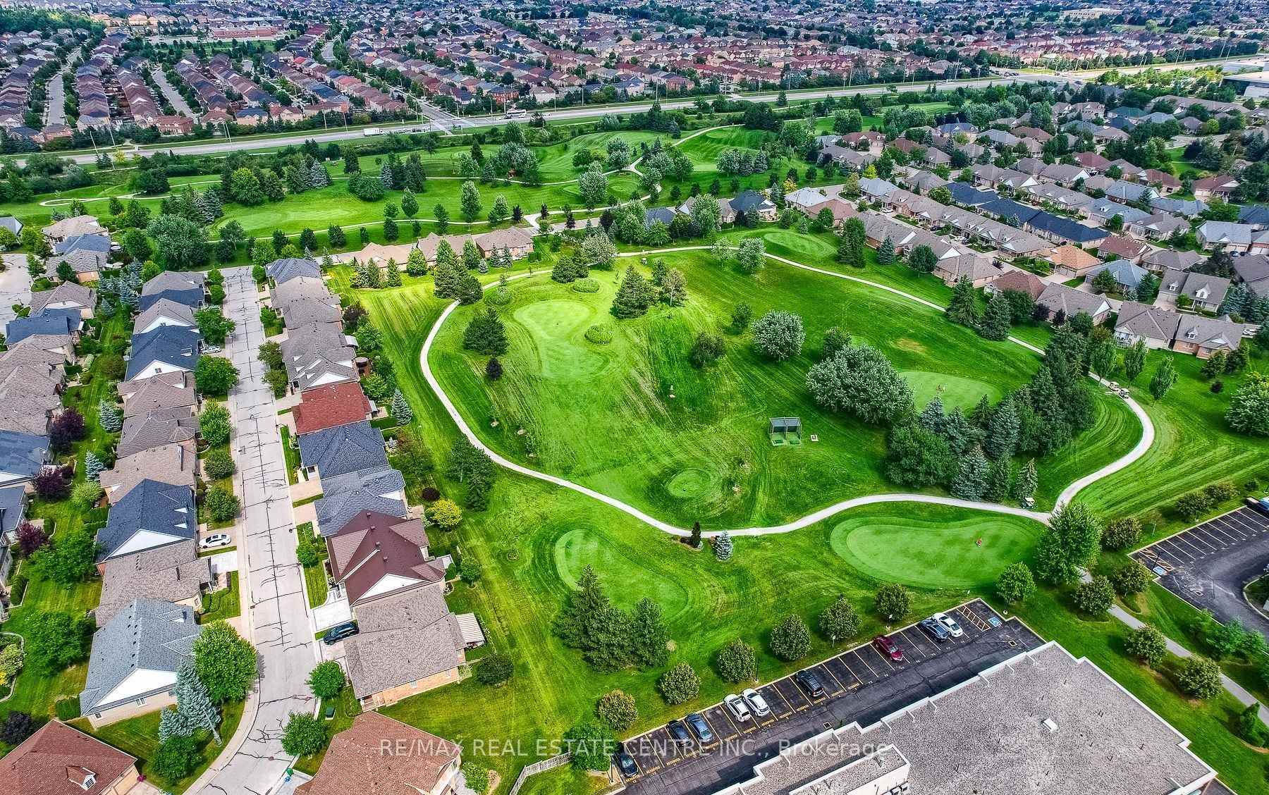 Photo 42 of 2 Alisma Trail, Brampton, Sandringham-Wellington — HOMEH