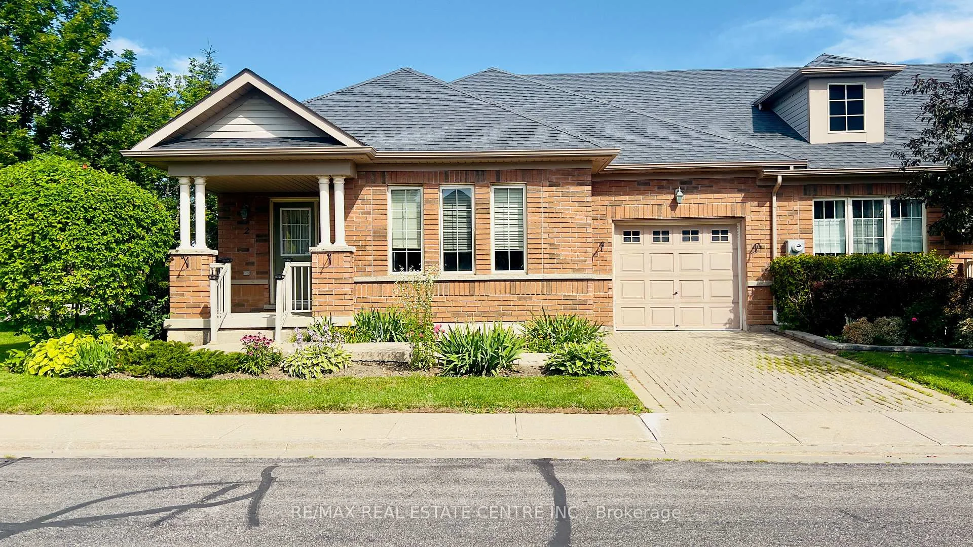 Photo 3 of 2 Alisma Trail, Brampton, Sandringham-Wellington — HOMEH