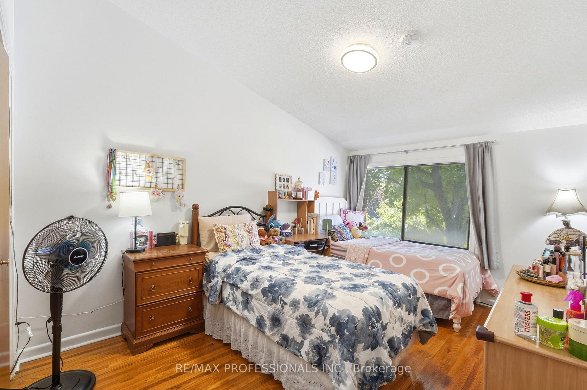 Photo 22 of Unit 12, 48 Three Valleys Drive, North York, Parkwoods-Donalda — HOMEH