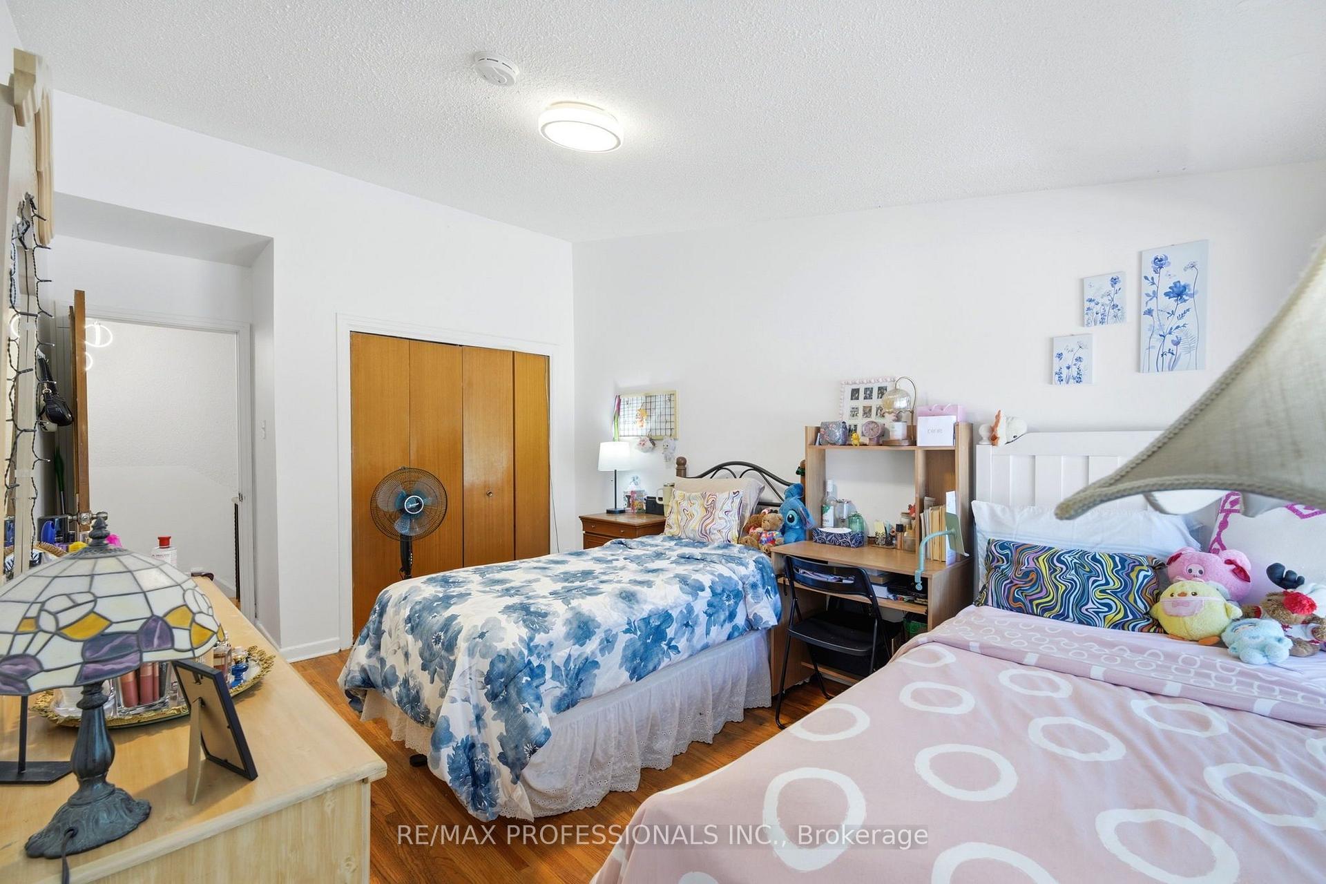 Photo 24 of Unit 12, 48 Three Valleys Drive, North York, Parkwoods-Donalda — HOMEH