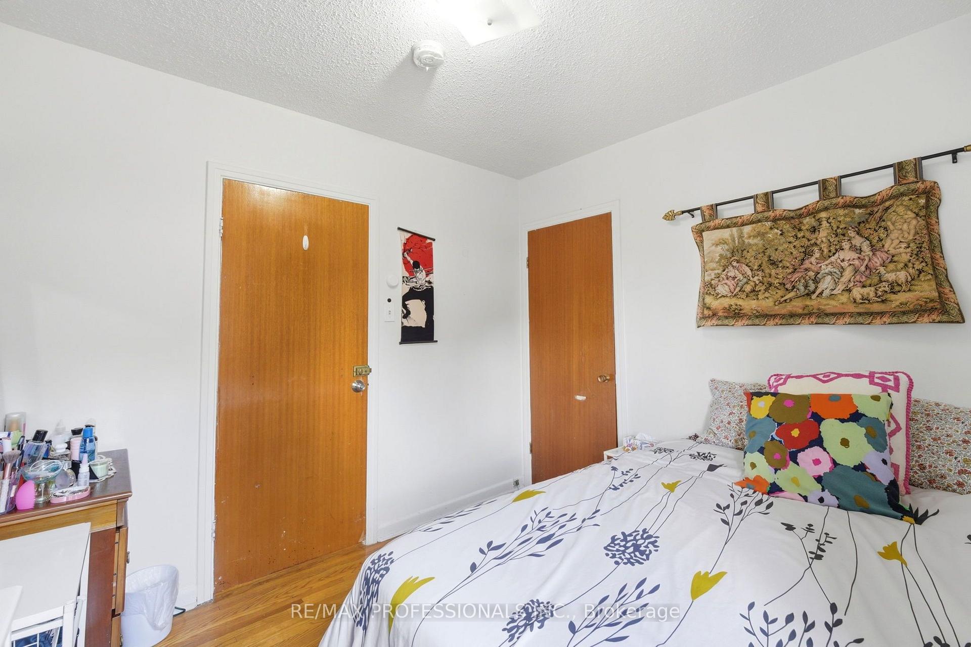 Photo 26 of Unit 12, 48 Three Valleys Drive, North York, Parkwoods-Donalda — HOMEH