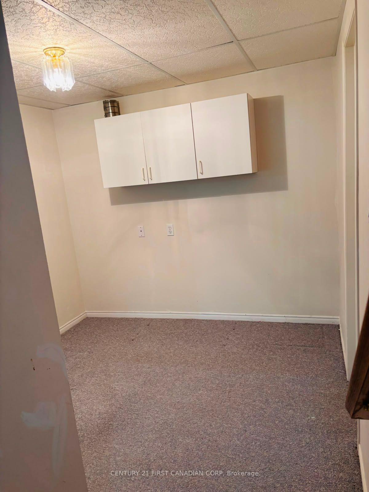 Photo 4 of Unit 79, 601 Grenfell Drive, London, North C — HOMEH