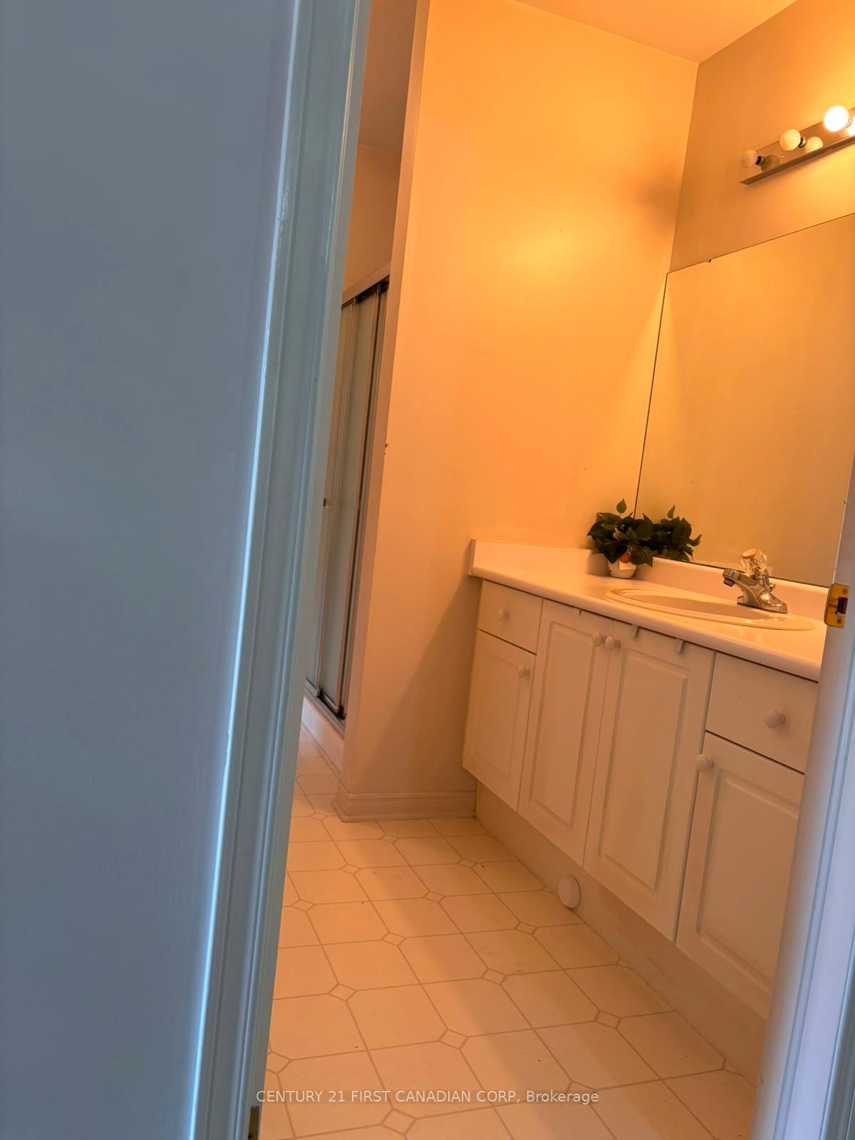 Photo 21 of Unit 79, 601 Grenfell Drive, London, North C — HOMEH