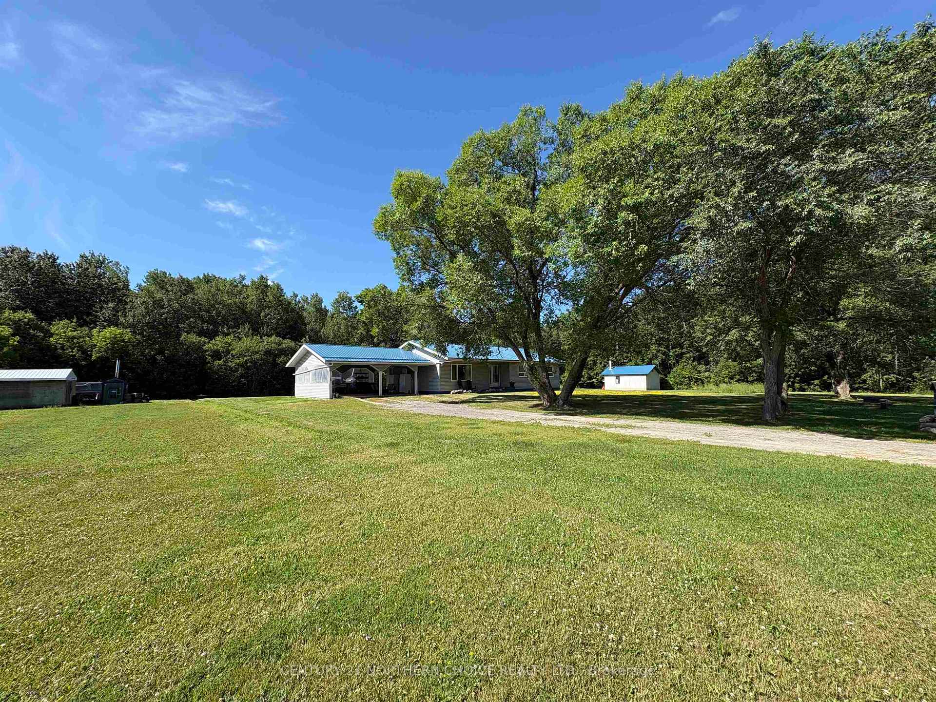 Photo 2 of 993 Fisher Road, Emo — HOMEH