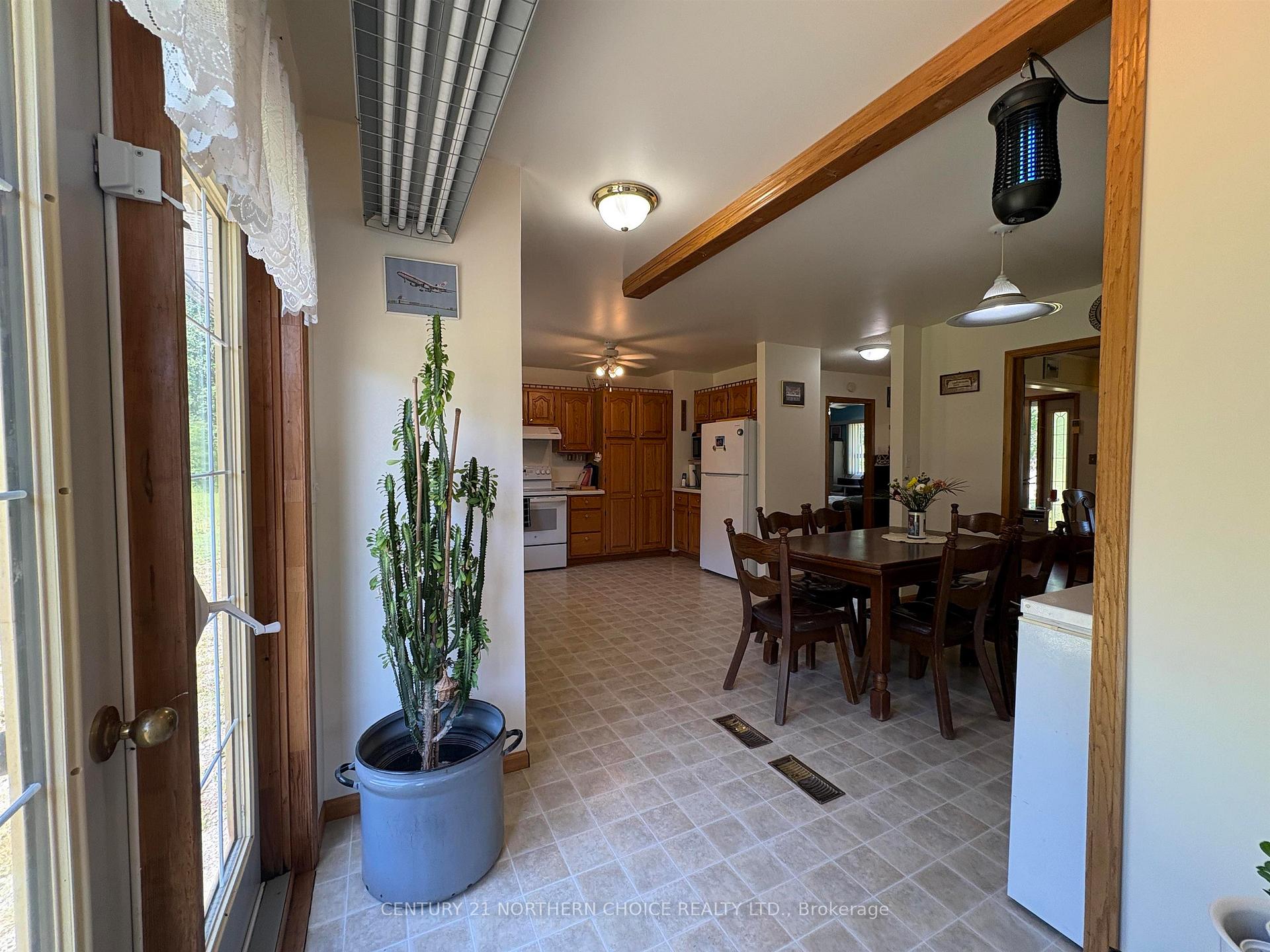 Photo 6 of 993 Fisher Road, Emo — HOMEH