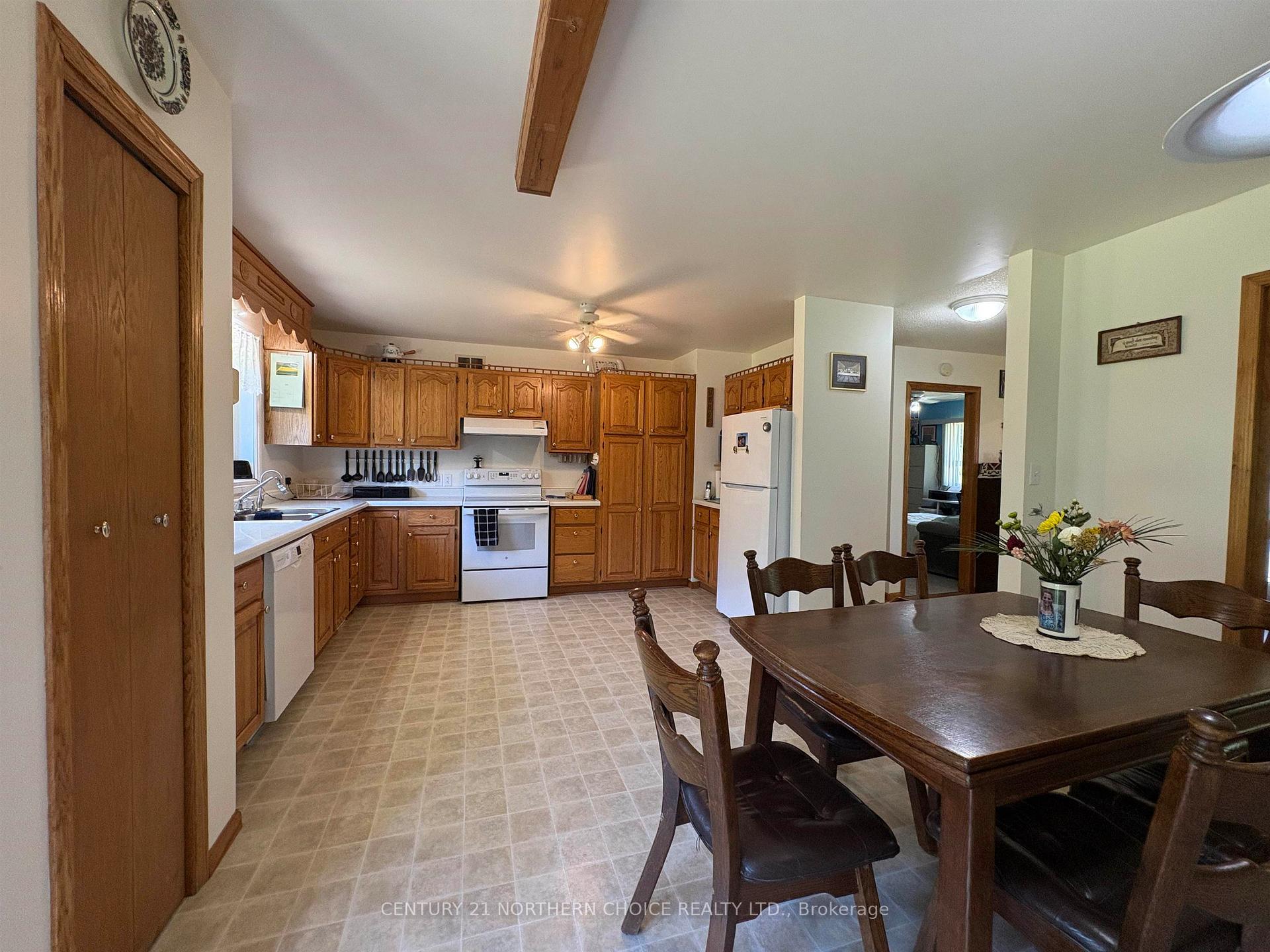 Photo 7 of 993 Fisher Road, Emo — HOMEH