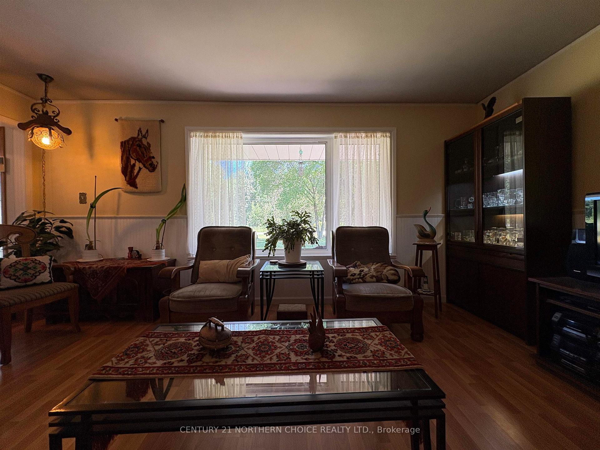 Photo 14 of 993 Fisher Road, Emo — HOMEH