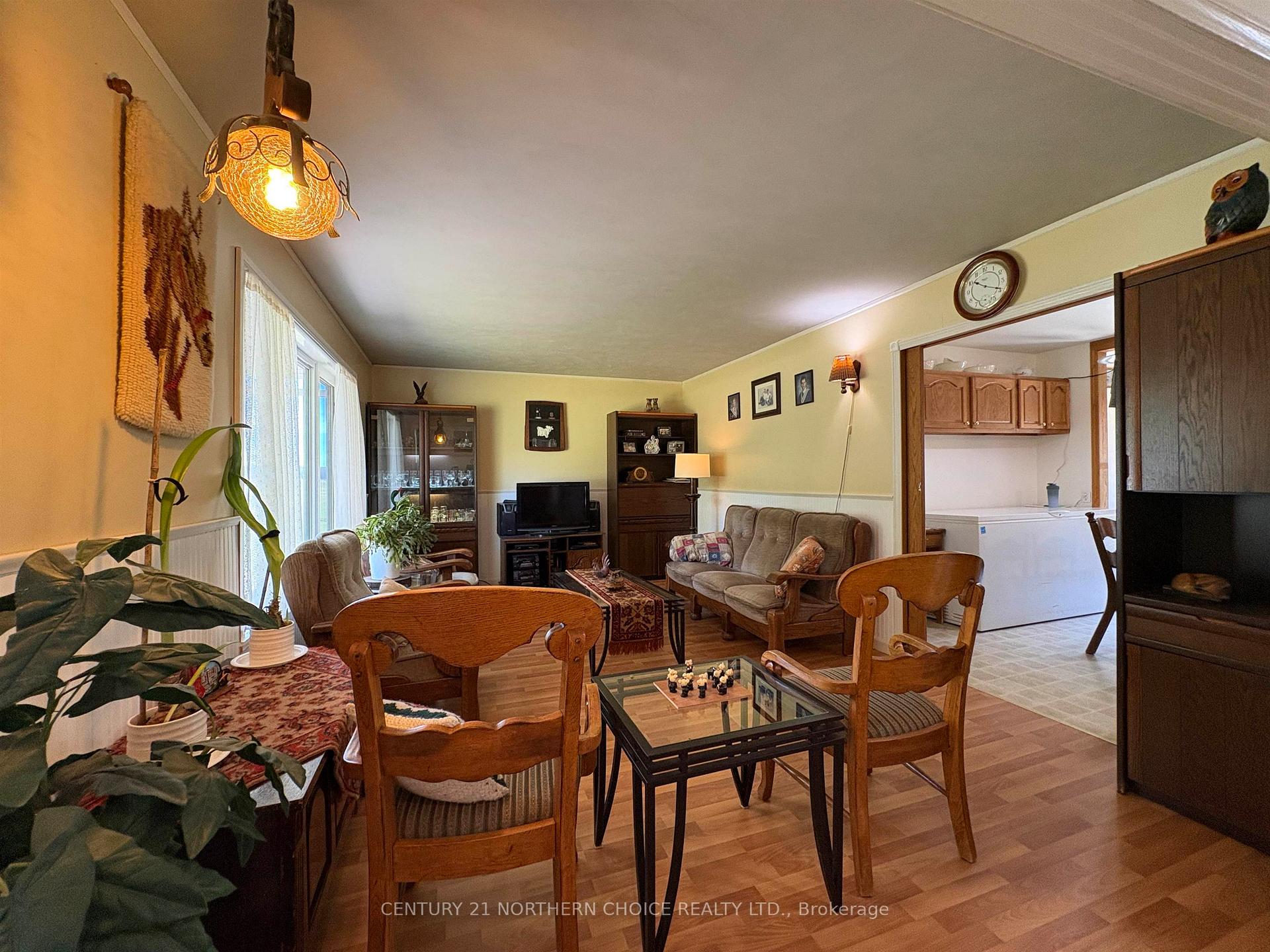 Photo 16 of 993 Fisher Road, Emo — HOMEH