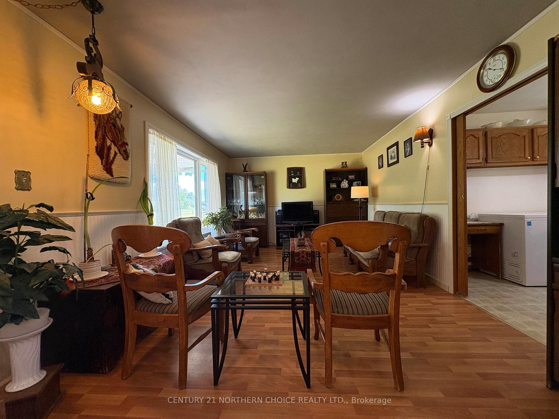 Photo 17 of 993 Fisher Road, Emo — HOMEH