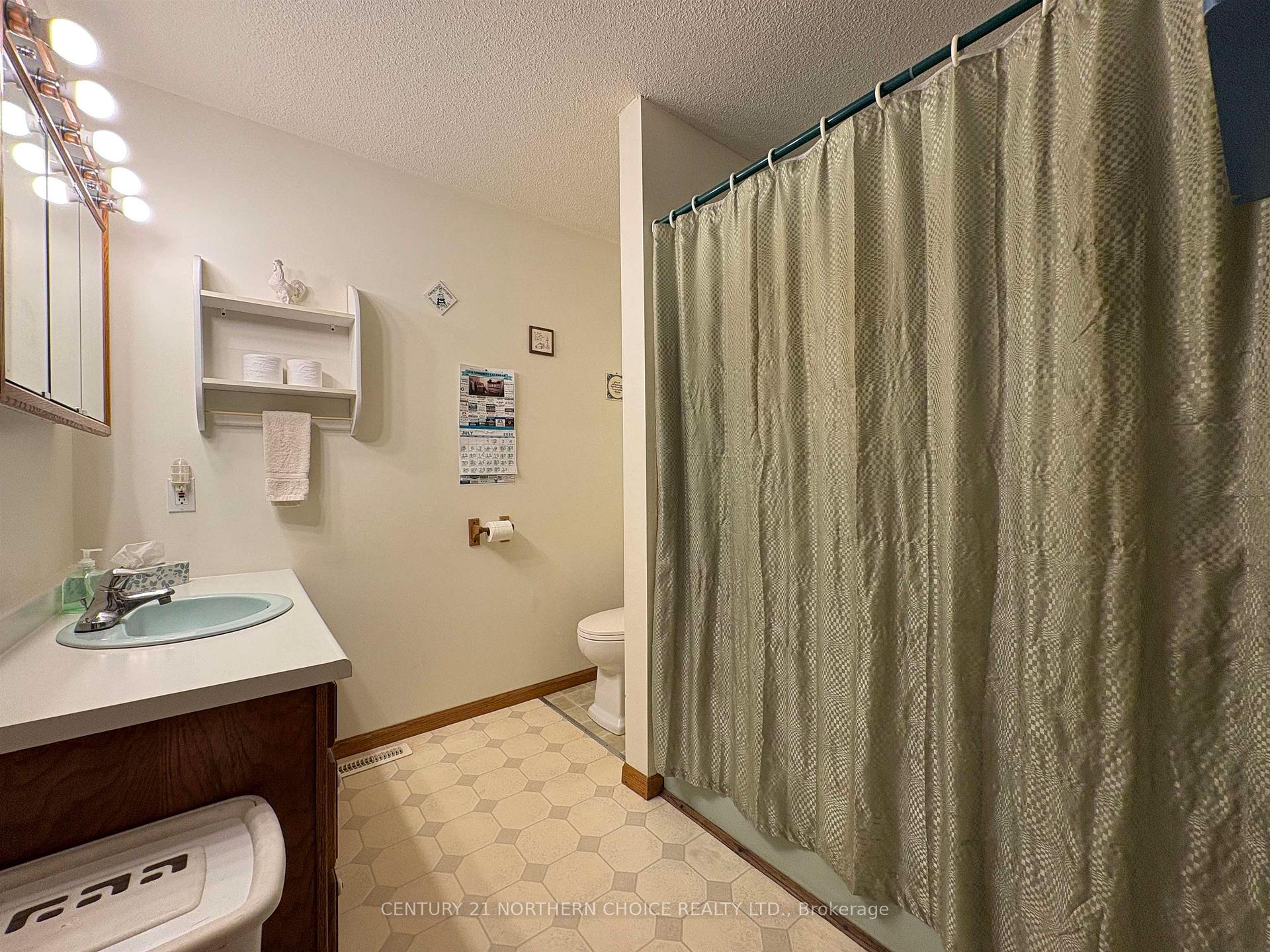 Photo 20 of 993 Fisher Road, Emo — HOMEH