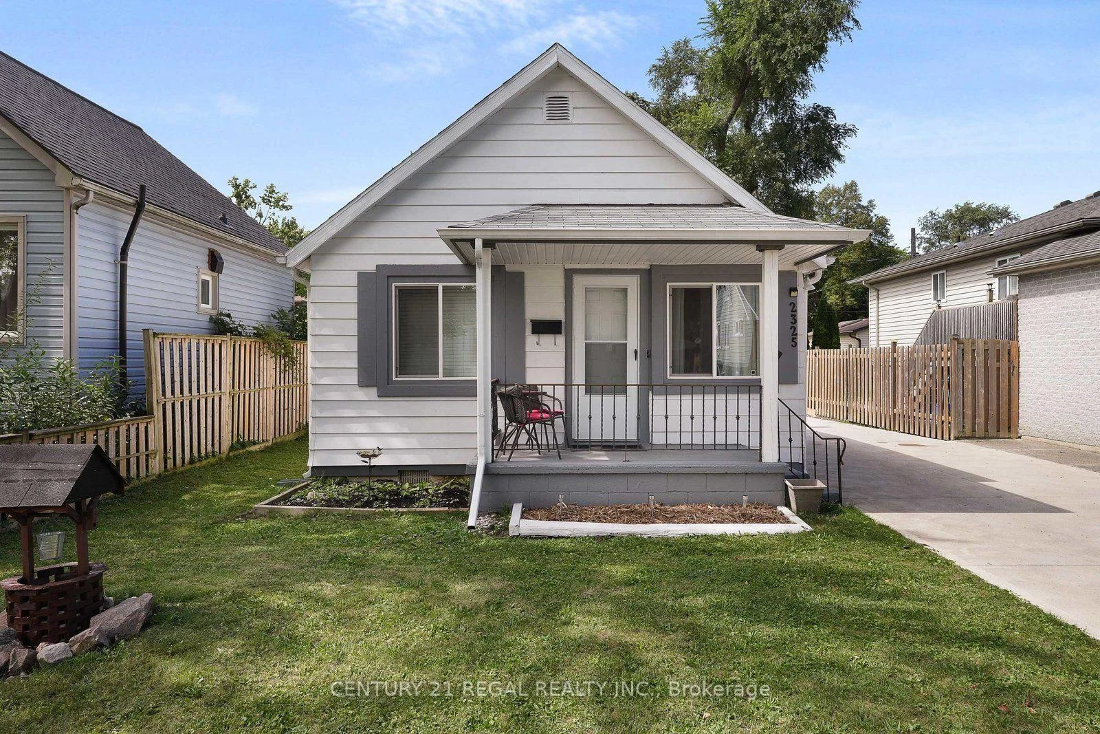 Photo 4 of 2325 Chandler Road, Windsor, Fontainbleu — HOMEH