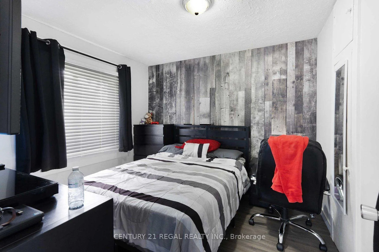 Photo 9 of 2325 Chandler Road, Windsor, Fontainbleu — HOMEH