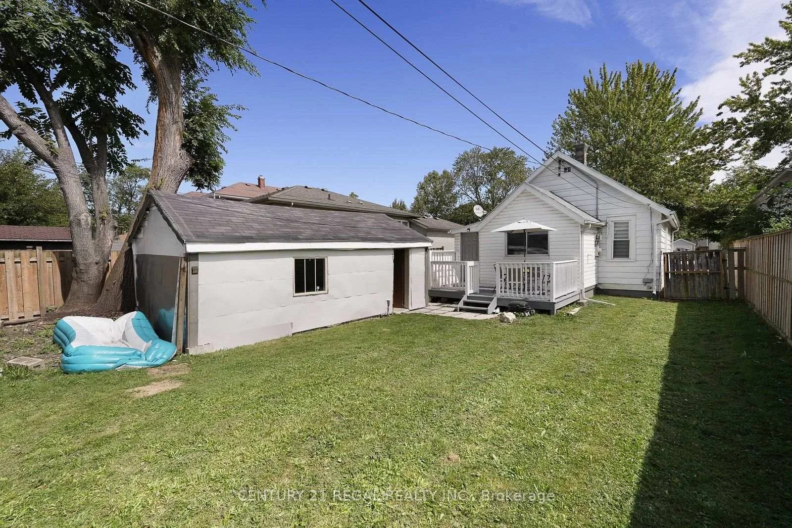 Photo 12 of 2325 Chandler Road, Windsor, Fontainbleu — HOMEH