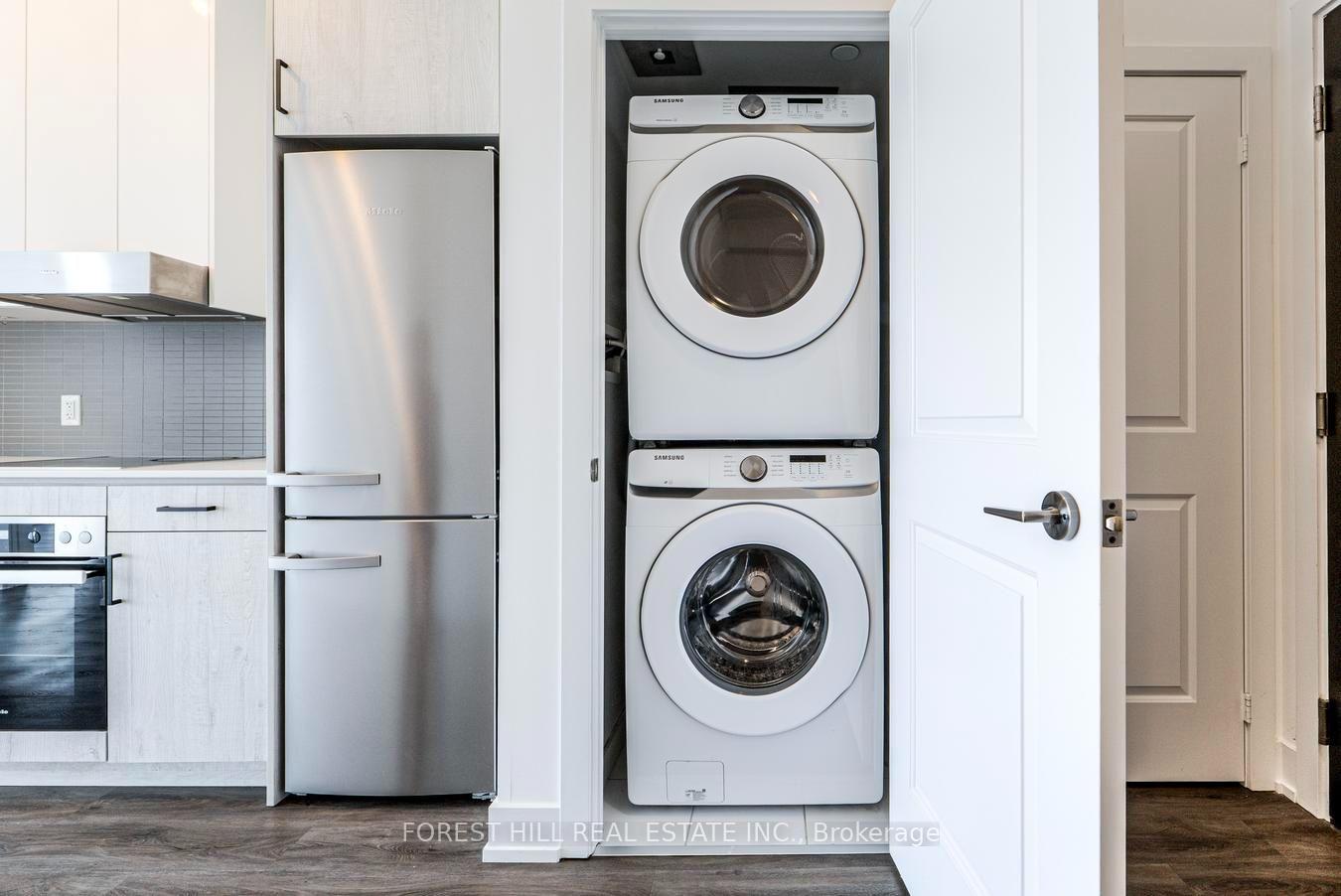 Photo 21 of Unit 1805, 11 Lillian Street, Toronto, Mount Pleasant West — HOMEH