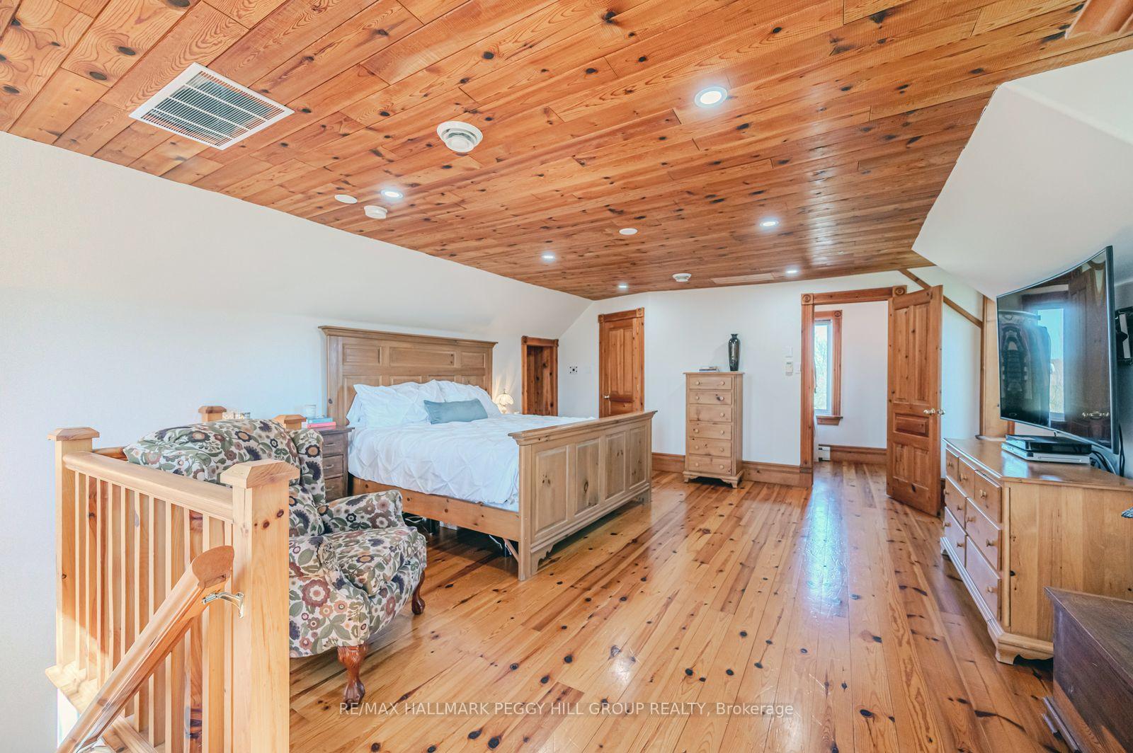 Photo 15 of 8464 6th Line, Essa, Rural Essa — HOMEH
