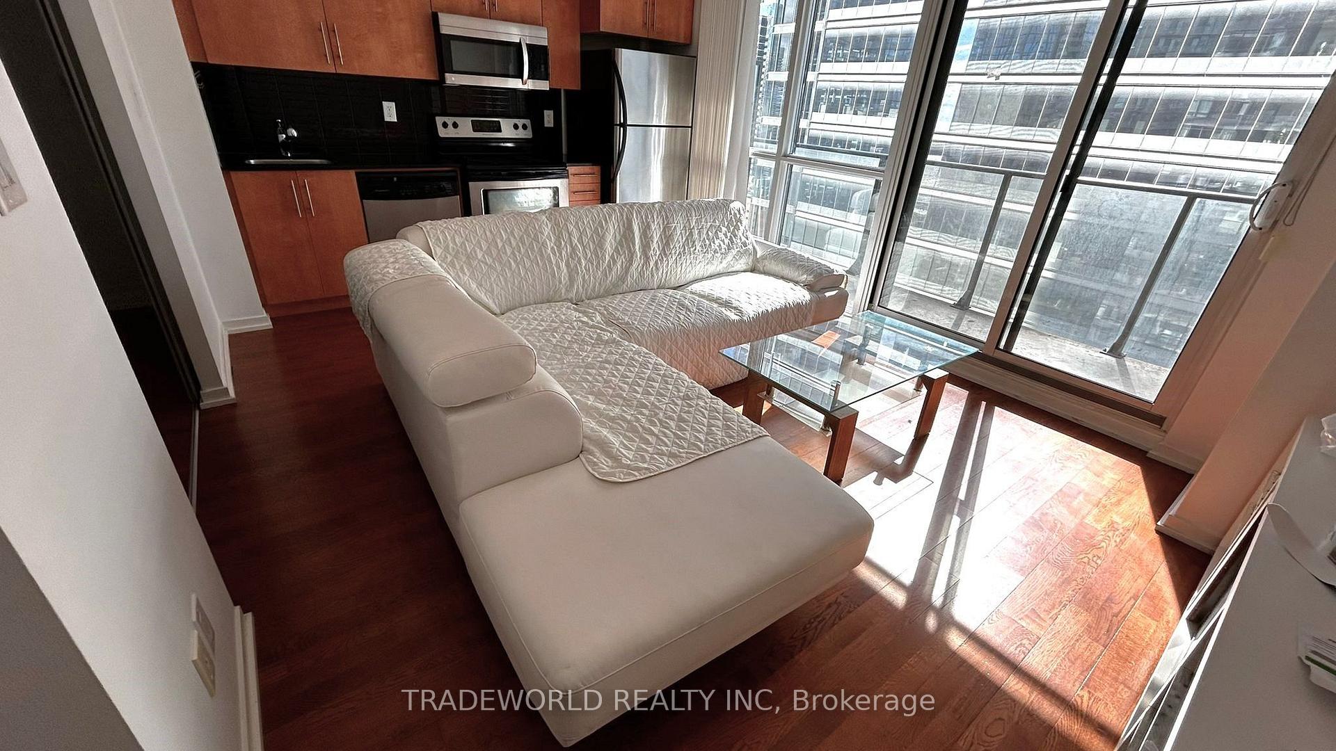 Photo 3 of Unit 2607, 65 Bremner Boulevard, Toronto, Waterfront Communities — HOMEH