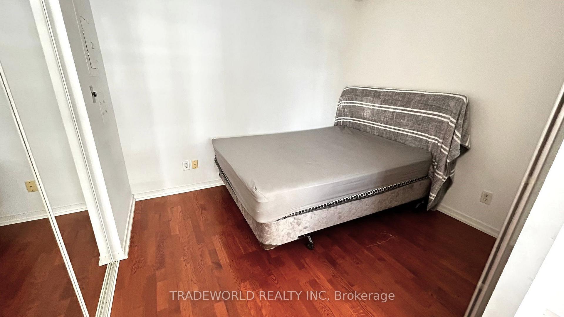 Photo 9 of Unit 2607, 65 Bremner Boulevard, Toronto, Waterfront Communities — HOMEH