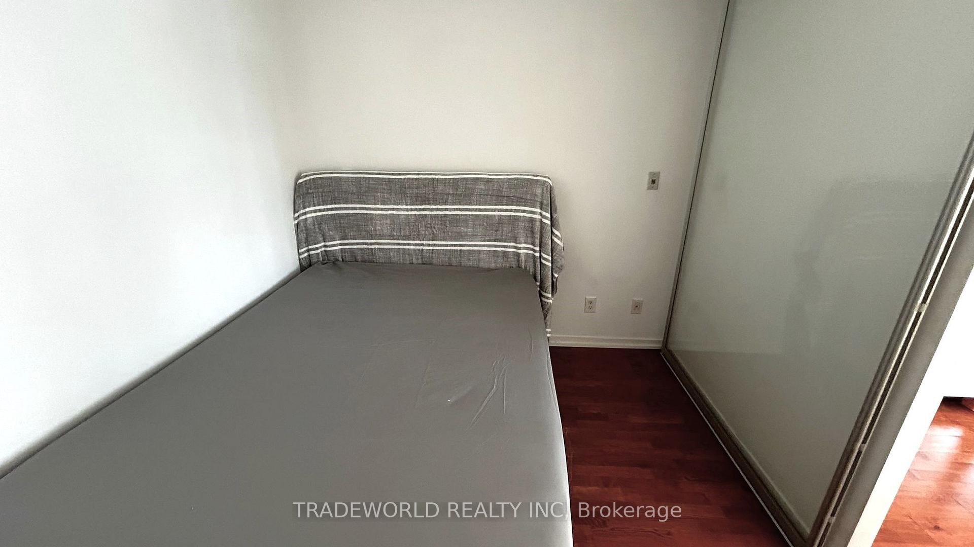 Photo 10 of Unit 2607, 65 Bremner Boulevard, Toronto, Waterfront Communities — HOMEH