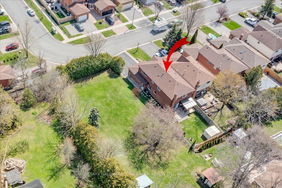 Photo 3 of 20 Sunbird Boulevard, Georgina, Keswick North — HOMEH