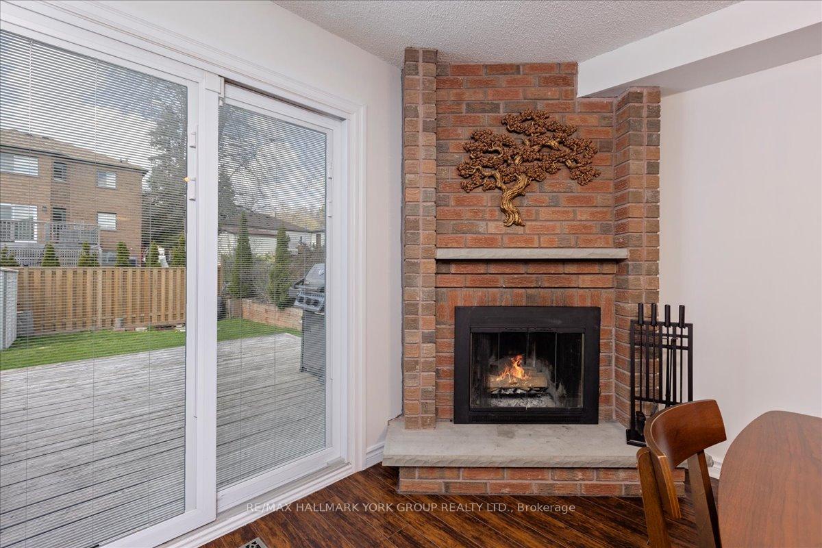 Photo 13 of 20 Sunbird Boulevard, Georgina, Keswick North — HOMEH