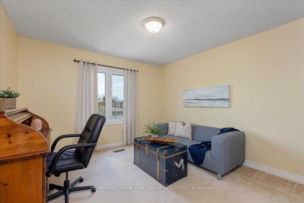 Photo 22 of 20 Sunbird Boulevard, Georgina, Keswick North — HOMEH