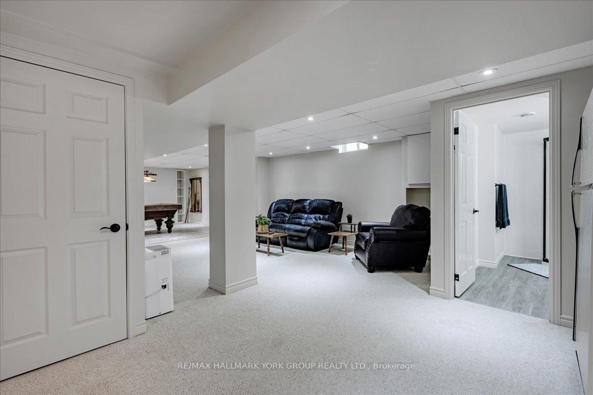 Photo 24 of 20 Sunbird Boulevard, Georgina, Keswick North — HOMEH