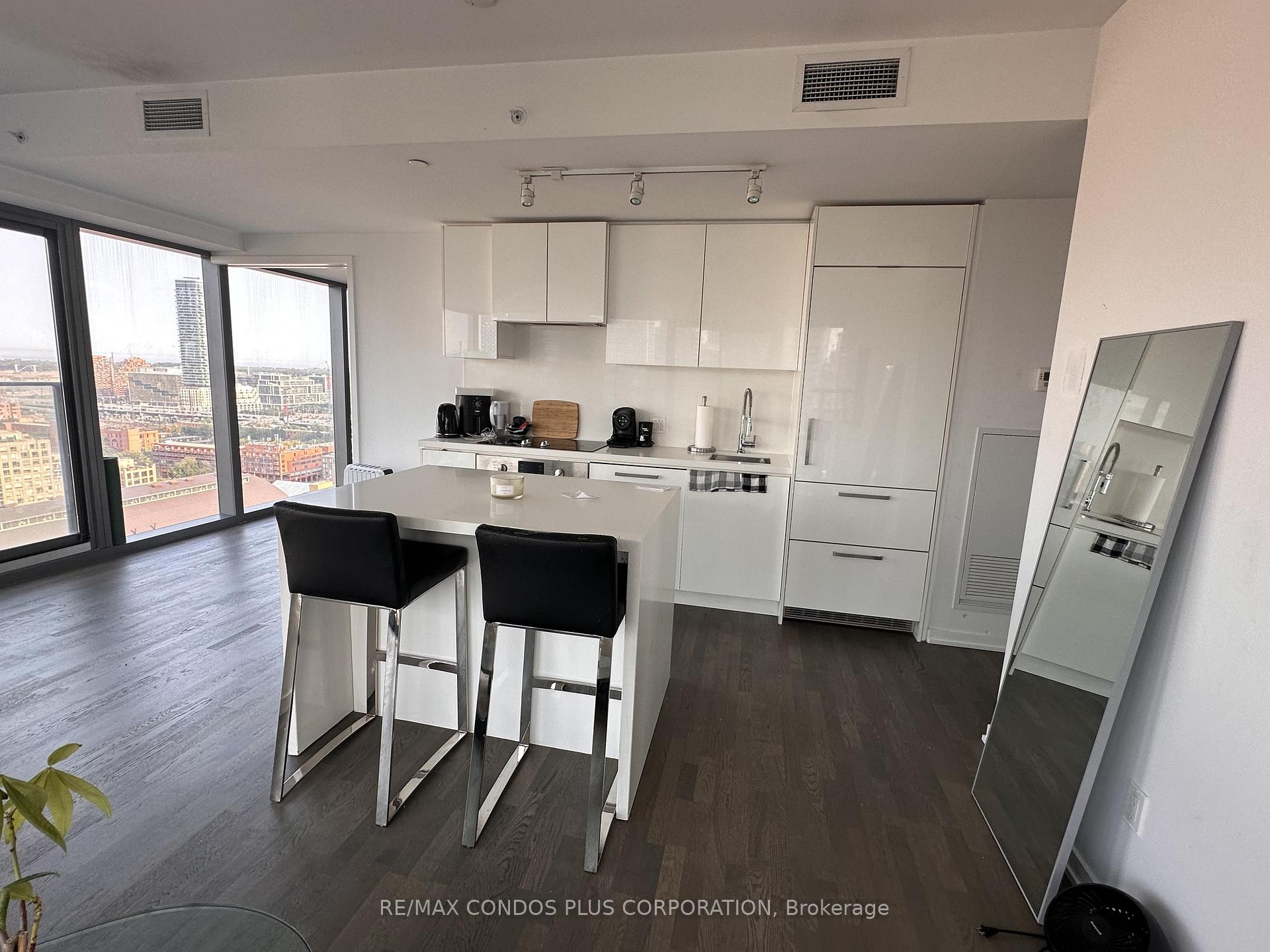 Photo 3 of Unit 2102, 60 Colborne Street, Toronto, Church-Yonge Corridor — HOMEH