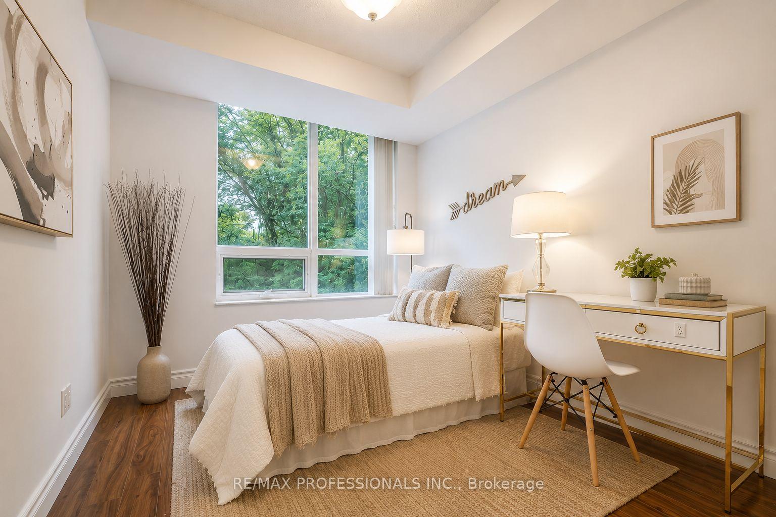 Photo 7 of Unit 305, 18 William Carson Crescent, North York, St. Andrew-Windfields — HOMEH