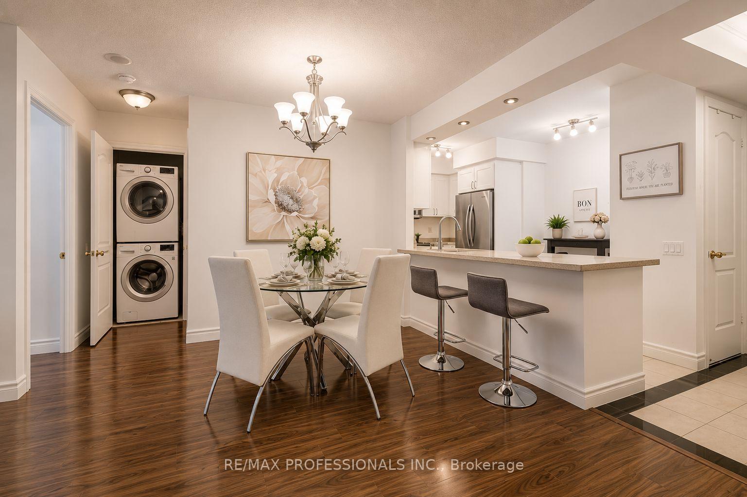 Photo 2 of Unit 305, 18 William Carson Crescent, North York, St. Andrew-Windfields — HOMEH