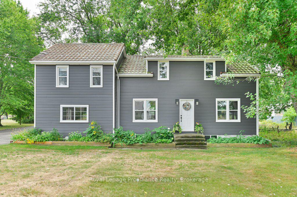 Photo 4 of 425 Rosebush Road, Quinte West, Frankford Ward — HOMEH