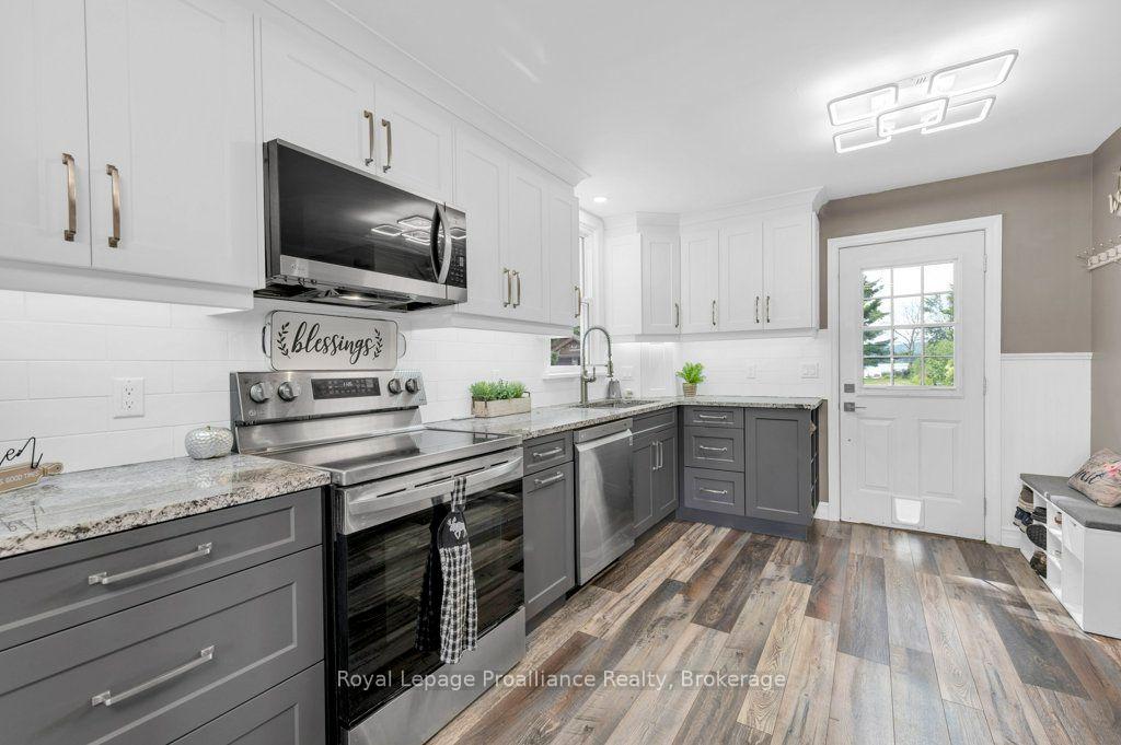 Photo 7 of 425 Rosebush Road, Quinte West, Frankford Ward — HOMEH
