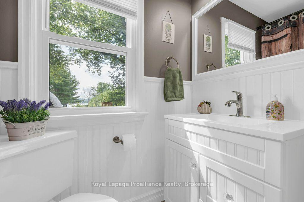 Photo 17 of 425 Rosebush Road, Quinte West, Frankford Ward — HOMEH