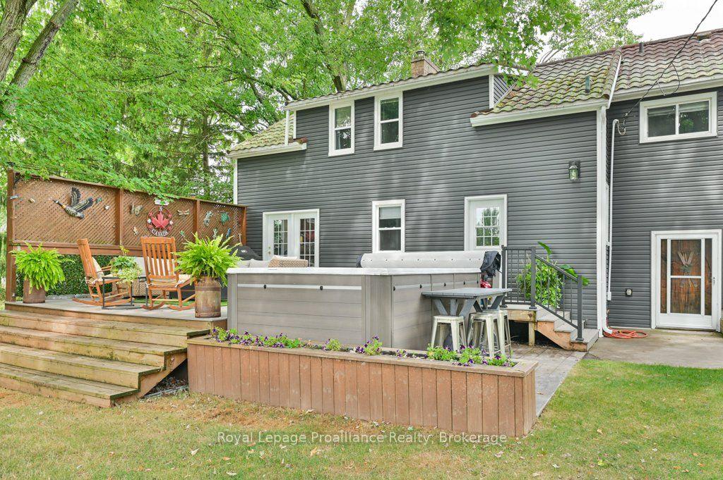 Photo 33 of 425 Rosebush Road, Quinte West, Frankford Ward — HOMEH