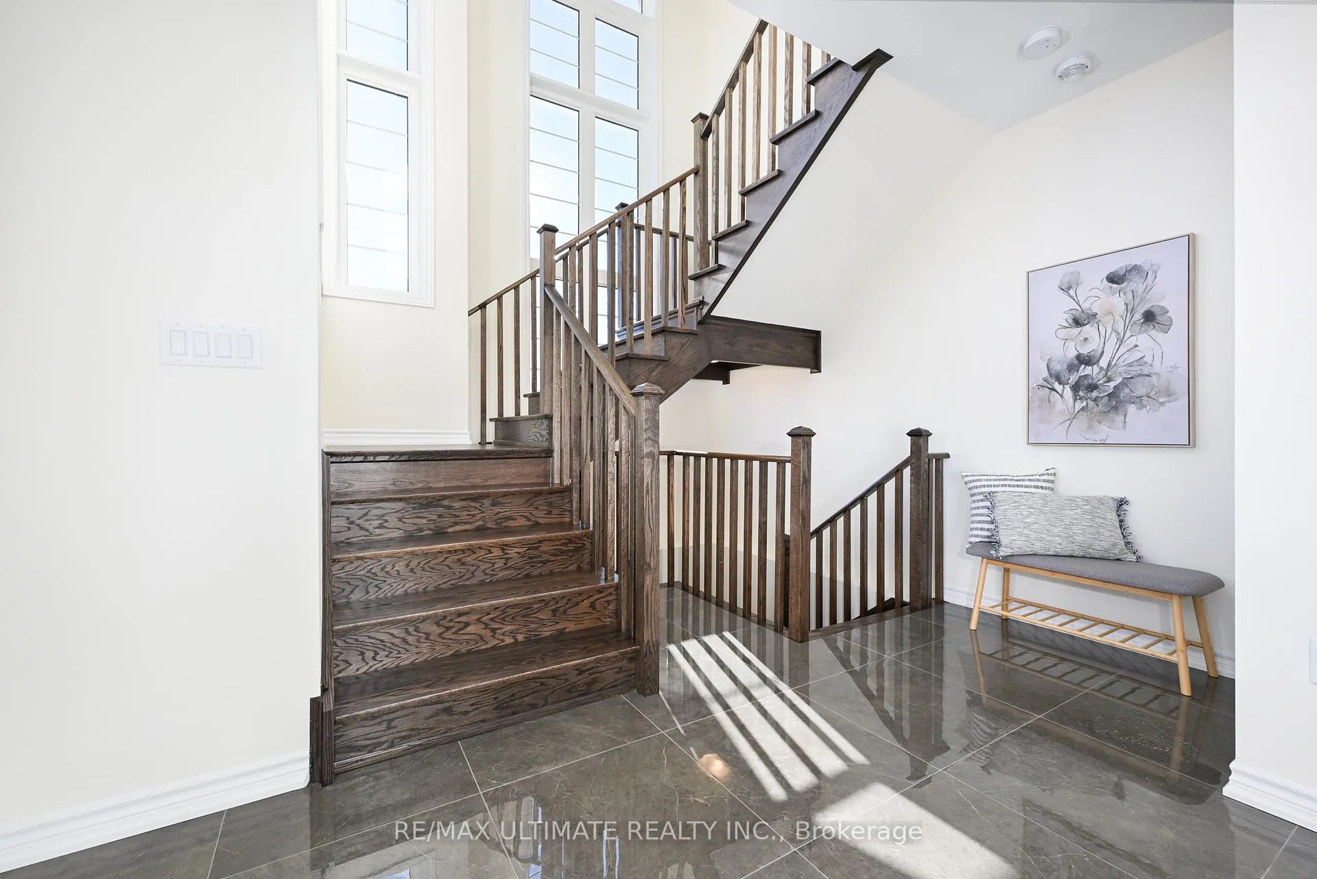 Photo 5 of 30 Sapwood Crescent, Brampton, Snelgrove — HOMEH