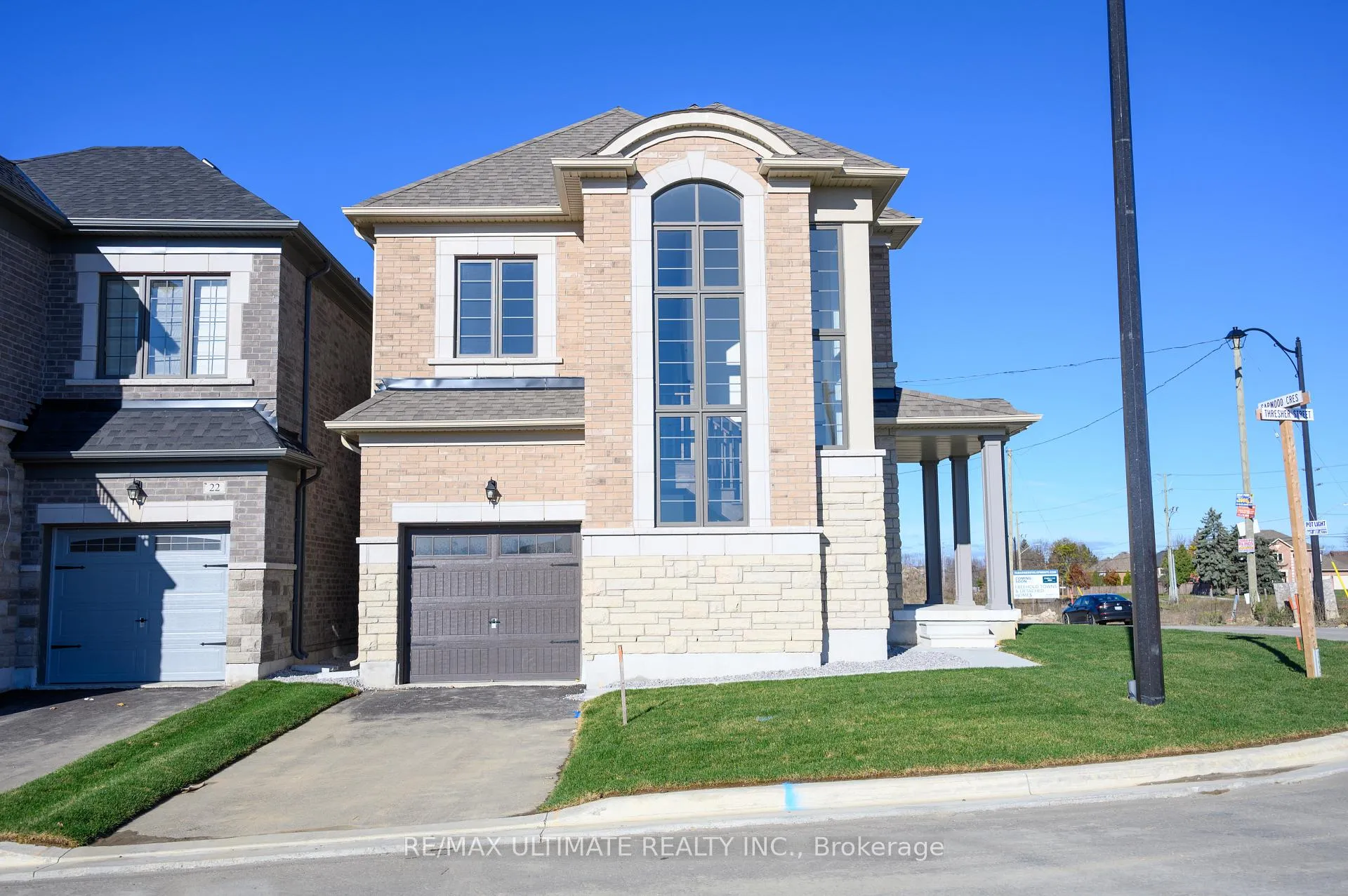 Photo 29 of 30 Sapwood Crescent, Brampton, Snelgrove — HOMEH