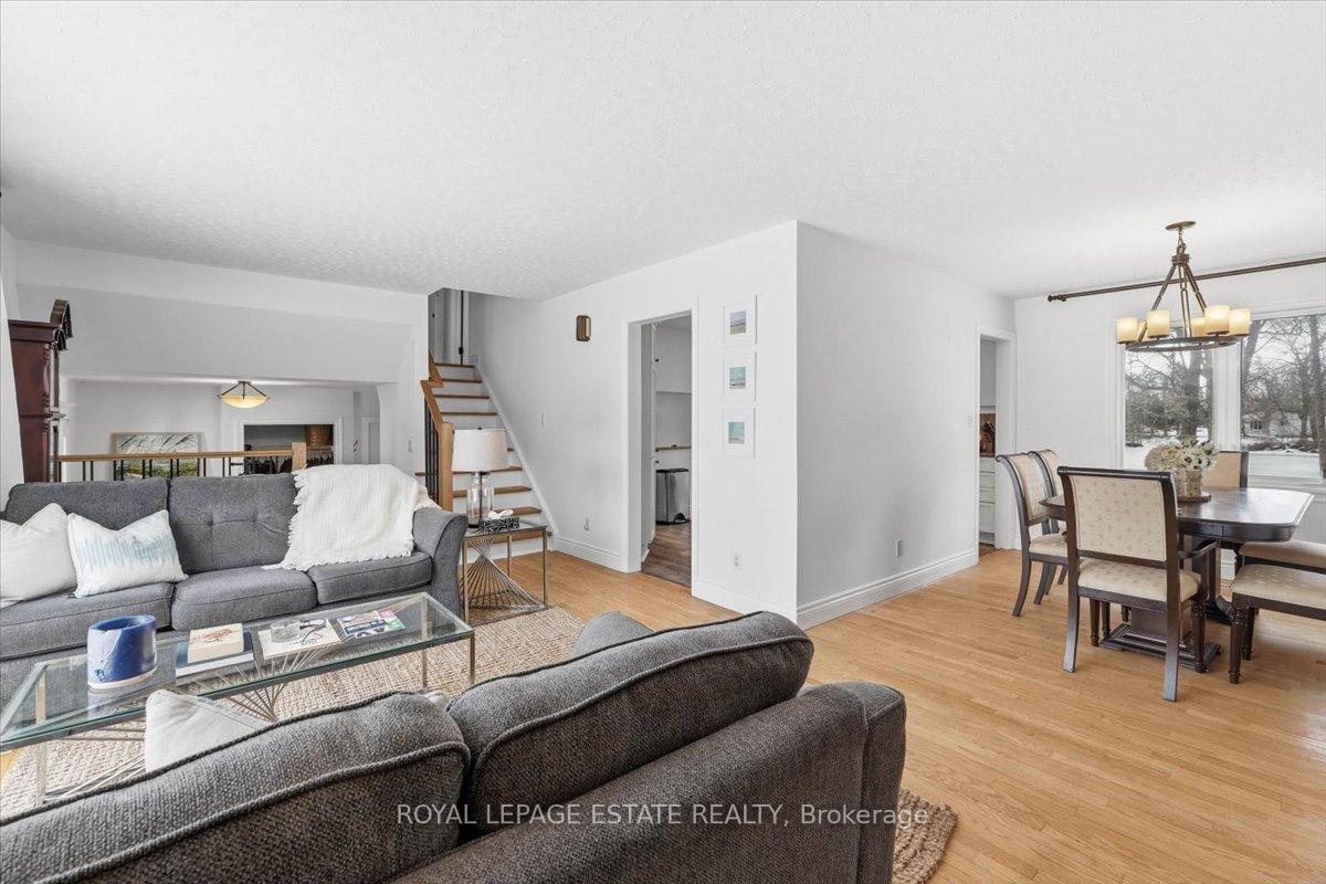 Photo 22 of 102 Greenfield Park, Belleville, Thurlow Ward — HOMEH