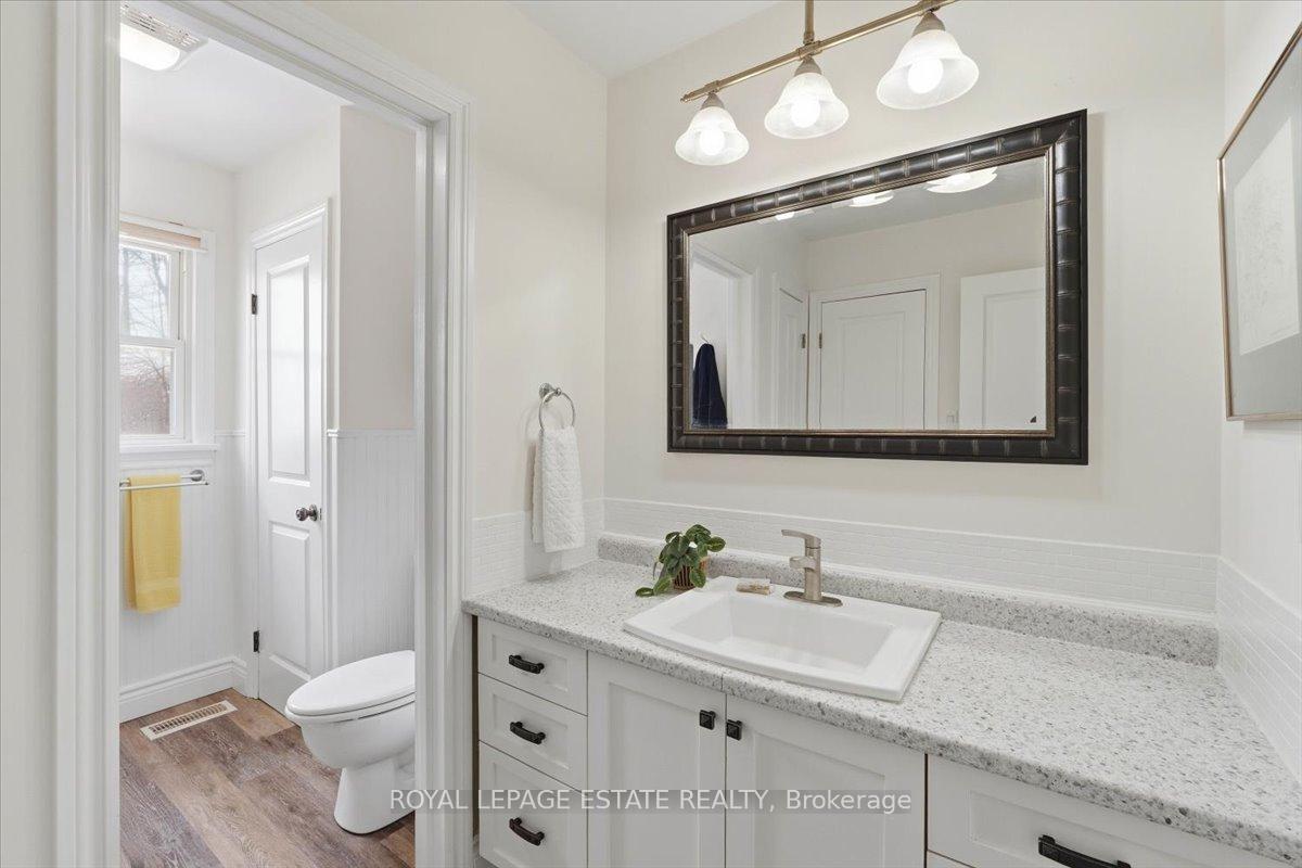 Photo 41 of 102 Greenfield Park, Belleville, Thurlow Ward — HOMEH