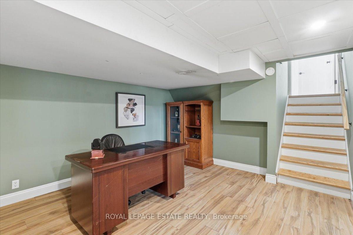 Photo 44 of 102 Greenfield Park, Belleville, Thurlow Ward — HOMEH
