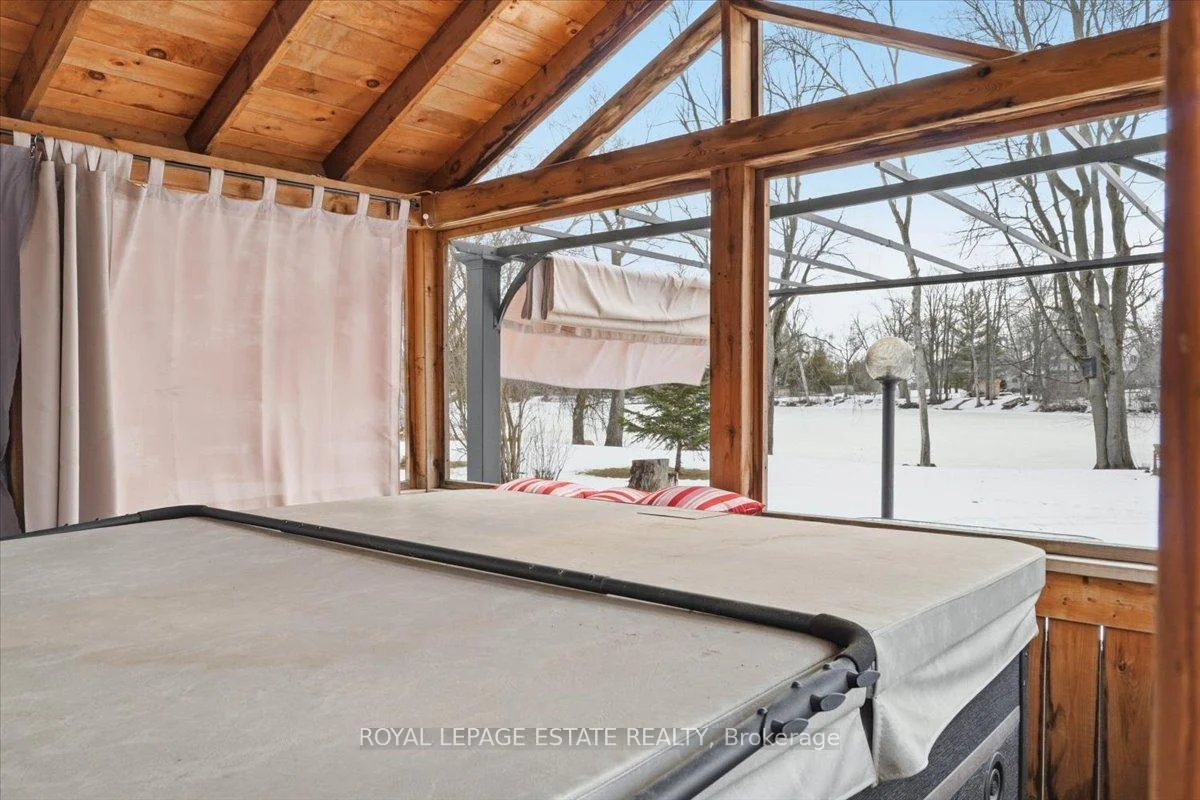 Photo 40 of 102 Greenfield Park, Belleville, Thurlow Ward — HOMEH