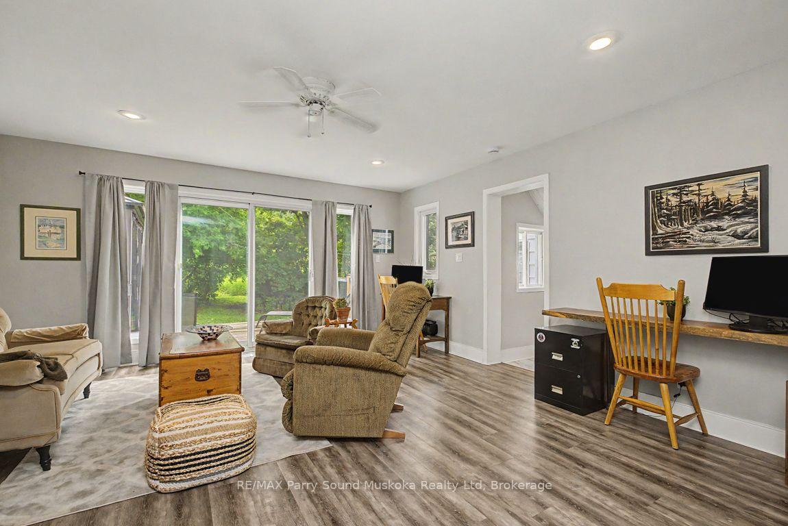 Photo 17 of 6 Prospect Street, Parry Sound — HOMEH
