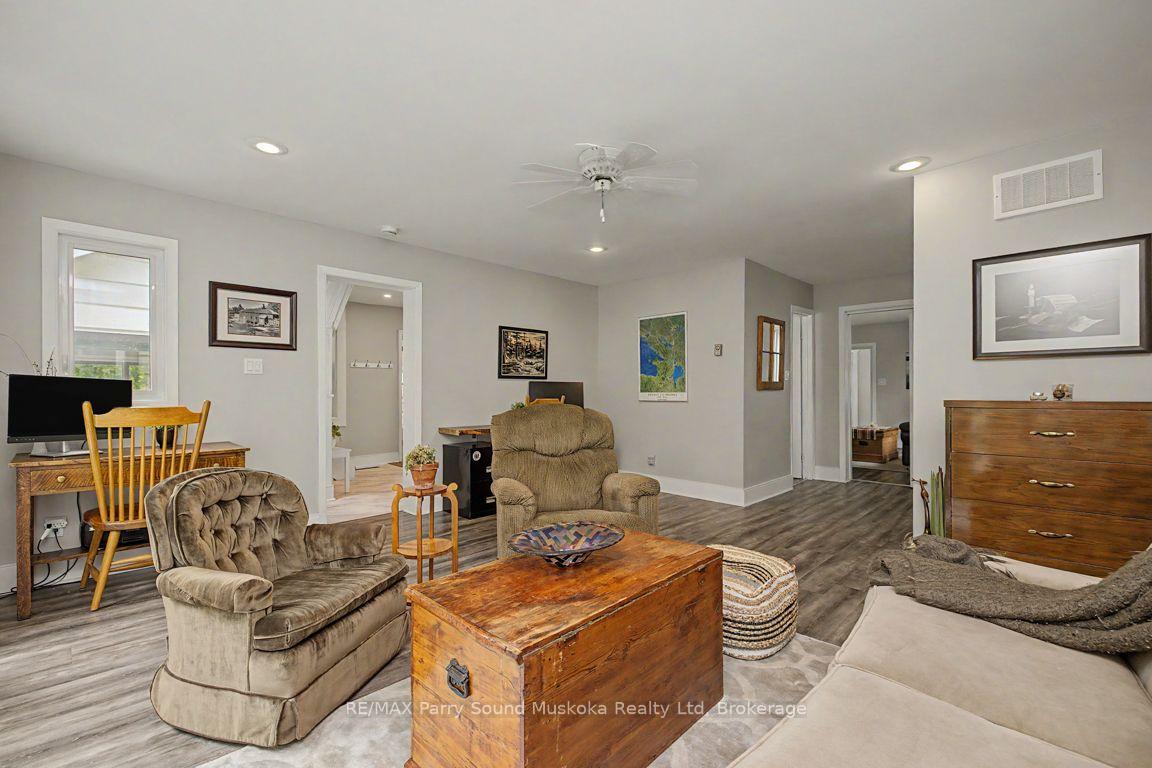 Photo 18 of 6 Prospect Street, Parry Sound — HOMEH