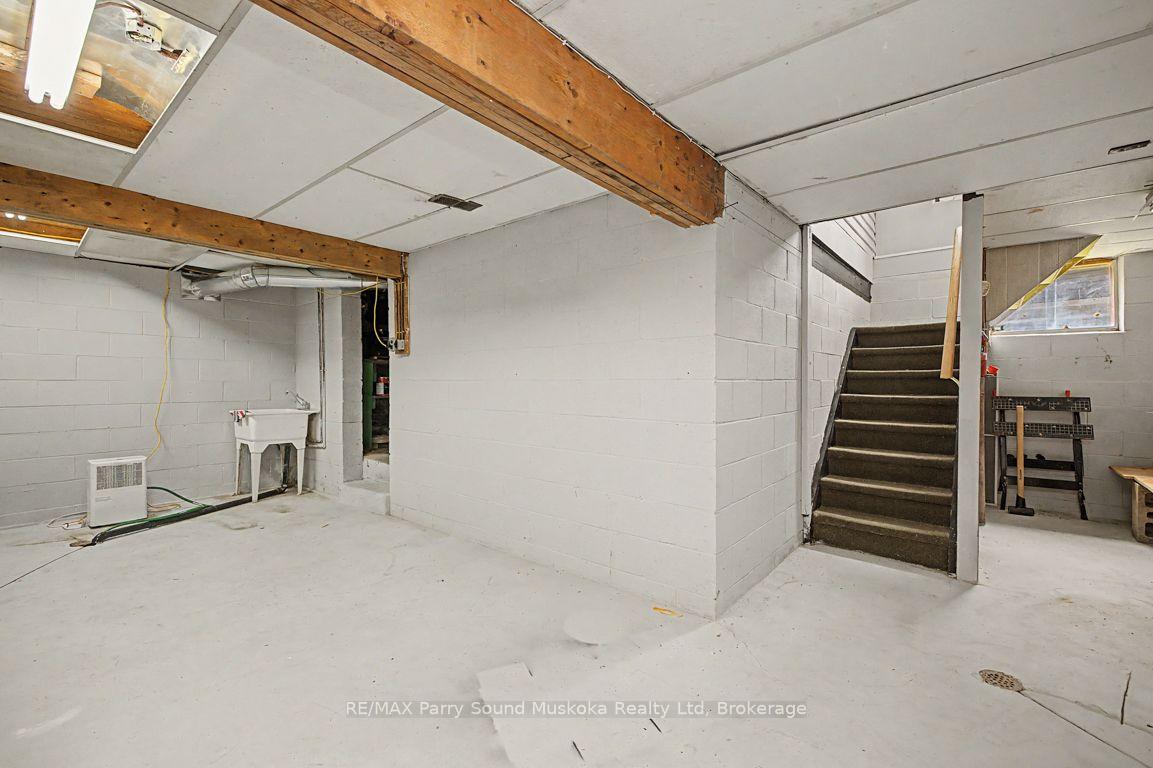 Photo 31 of 6 Prospect Street, Parry Sound — HOMEH