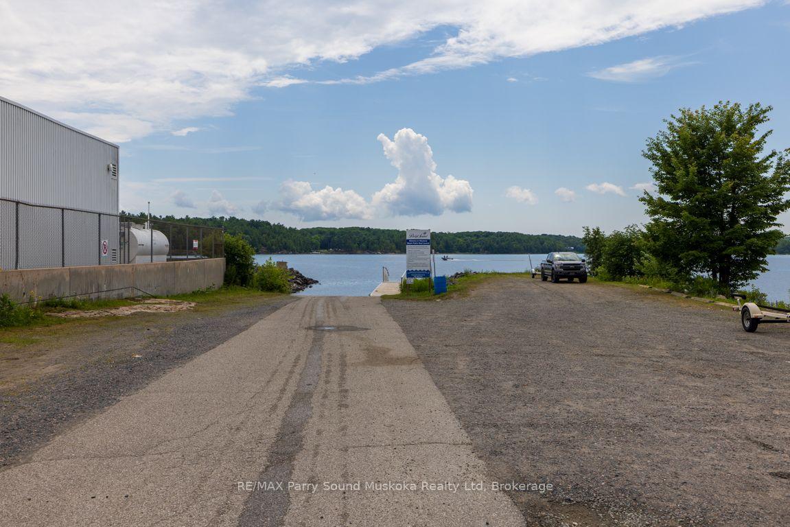 Photo 40 of 6 Prospect Street, Parry Sound — HOMEH