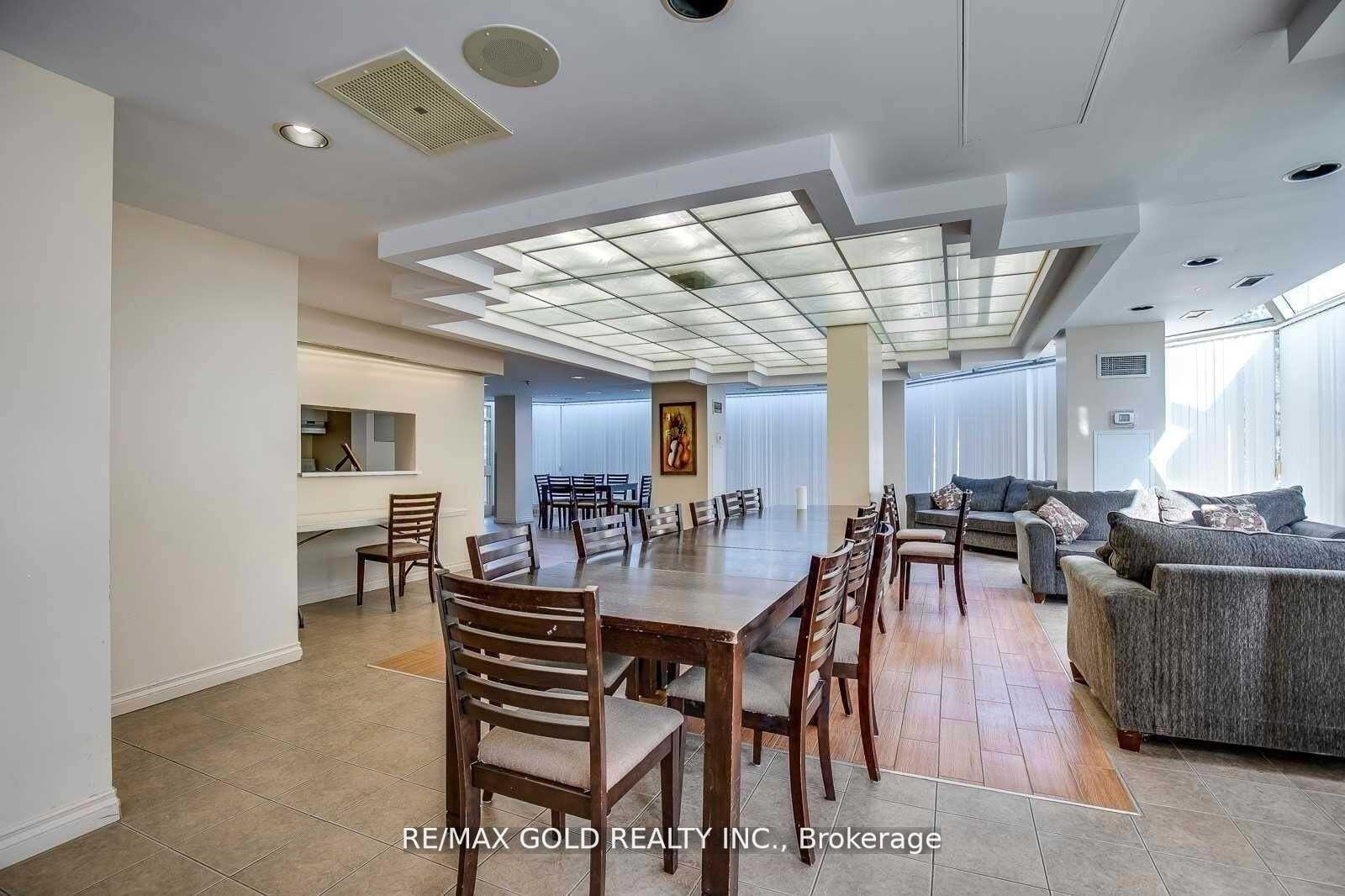 Photo 15 of Unit 1101, 400 Webb Drive, Mississauga, City Centre — HOMEH