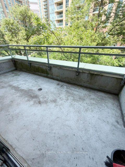 Photo 21 of Unit 203, 31 Olive Avenue, North York, Willowdale East — HOMEH